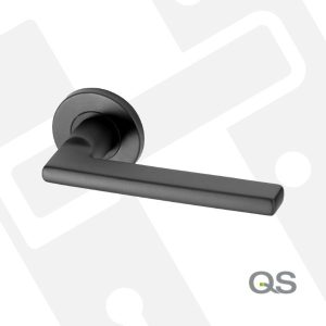 Pello Lever Handle On Rose